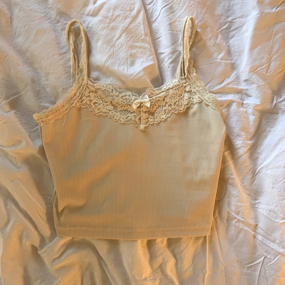 tan cropped tank top